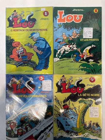 LOU, éditions Dupuis, 4 bd souples. 
Du T1 au T4.
