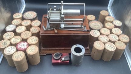 Phonographe à rouleaux vers 1900 «chantehaut et cl