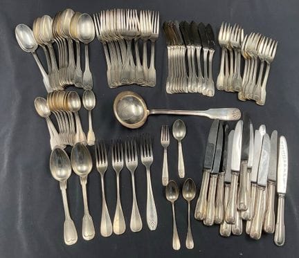 Set di posate in metallo argentato, peso totale es