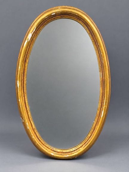 Oval mirror made of wood and gilded stucco, as-is,