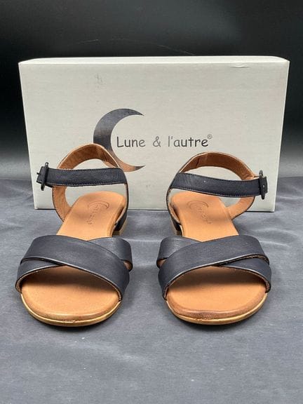 LUNE  L’AUTRE, Modell COLETTE, Größe 38,  ein Paar