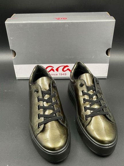 ARA, Modell CANBERRA 3.0, Schuhgröße 37. Grünes La