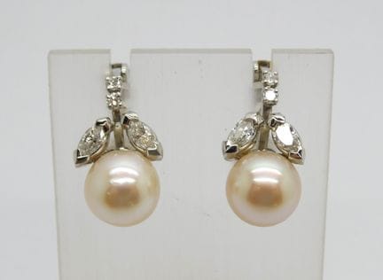 Paire de boucles d'oreilles à clips ornées d'une p