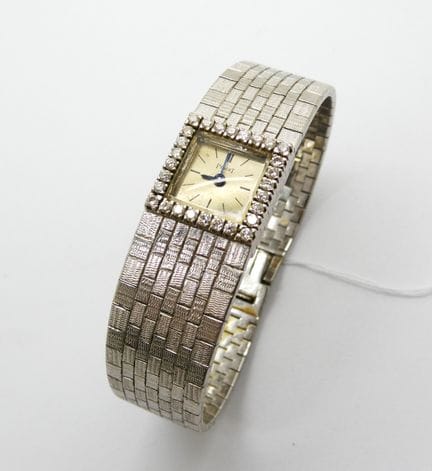 Piaget. Montre bracelet de dame en or gris (hibou)