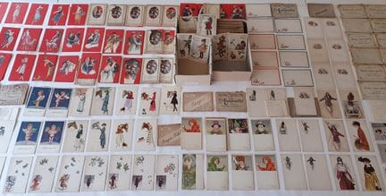 明信片。插画师及主题包括穆夏（一张未书写过的明信片，整体状况良好，四角略有磨损）、南尼（部分附原装封
