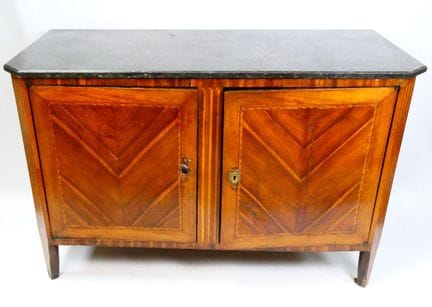 Credenza bassa d'epoca Luigi XVI, con due ante, pi