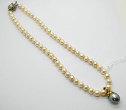 Collier de perles de culture de 40 cm fermoir en a