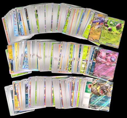 Set of approximately 200 assorted Pokémon cards (c
