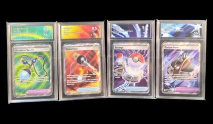Set of 4 graded Pokémon cards - Collect Aura.
Mega