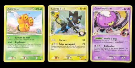 Set of 3 Pokémon cards:
- Apitrini 91/100 stamp fr