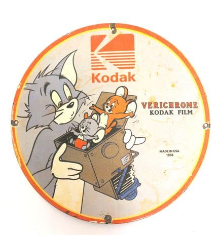 Placa esmaltada, Kodak, Tom y Jerry 
Dimensiones: 