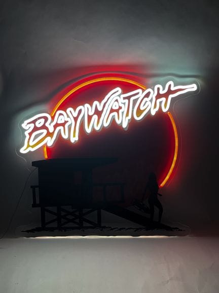 Letrero luminoso de Baywatch
53 x 58 cm
Funcional,