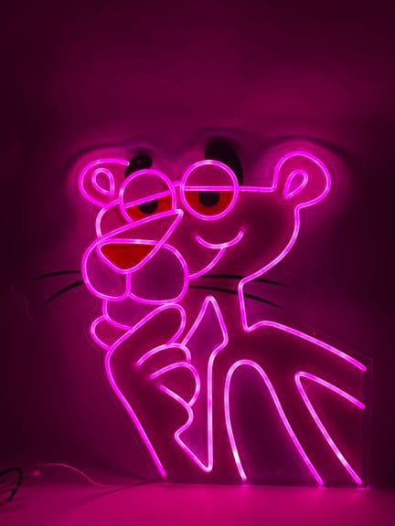 Letrero luminoso de la Pantera Rosa
54 x 57 cm apr