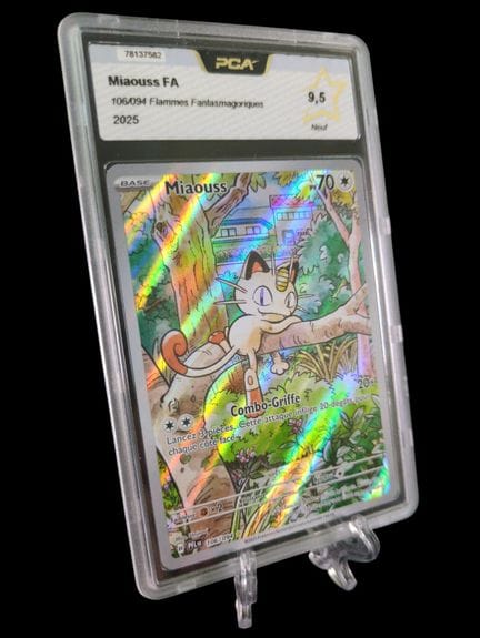 Carte Pokémon gradée Miaouss 106/094 - PCA 9,5.
Sé