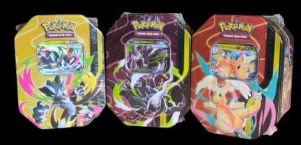 Réunion de 3 Pokébox scellées :
- Méga-Dracolosse 