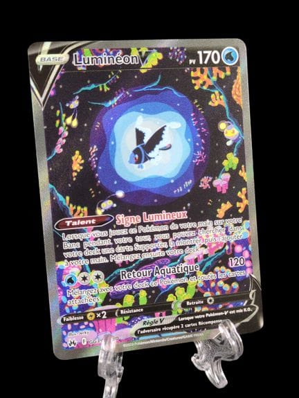 Carte Pokémon Luminéon V GG39/GG70
Série du bloc É