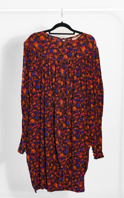 YVES SAINT LAURENT, Rive Gauche.
Vestido de corte 