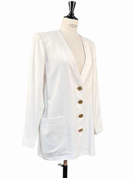 YVES SAINT LAURENT, variación. 
Chaqueta de mezcla