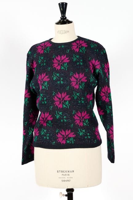 YVES SAINT LAURENT, variante. 
Maglione in lana ja