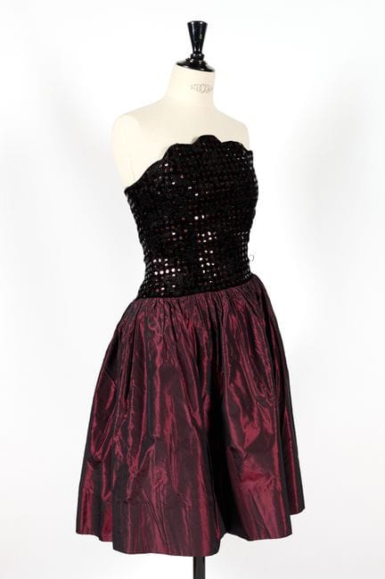 LANVIN, probabilmente Maryll Lanvin. 
Abito da ser