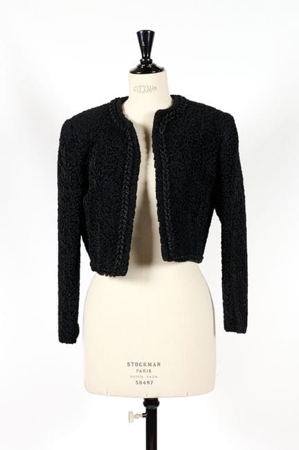 LANVIN. 
Giacca corta in astrakan nero impreziosit