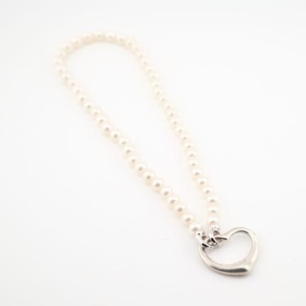 TIFFANY&amp;CO. 
 Halskette aus weißen Perlen, Ver