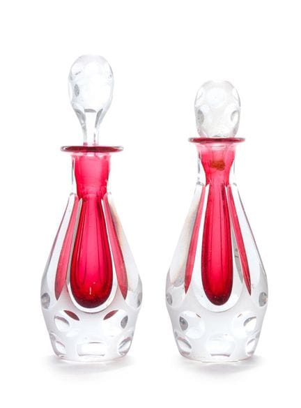 Paire de flacons de parfum en cristal de Bohême, v