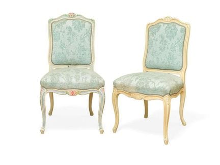 Paire de chaises de style Louis XV, XXe siècle
En 