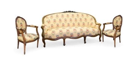 Set consisting of an Elizabethan sofa and four Lou