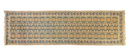 Tapis d'entrée espagnol en laine, XXe siècle
Orné 