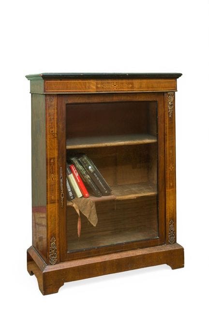 Vitrine de style édouardien, XXe siècle
En bois pl