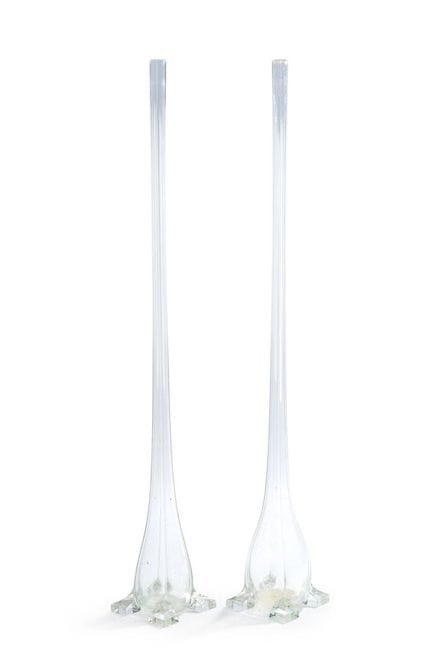 Paire de vases en cristal de couleur naturelle, de