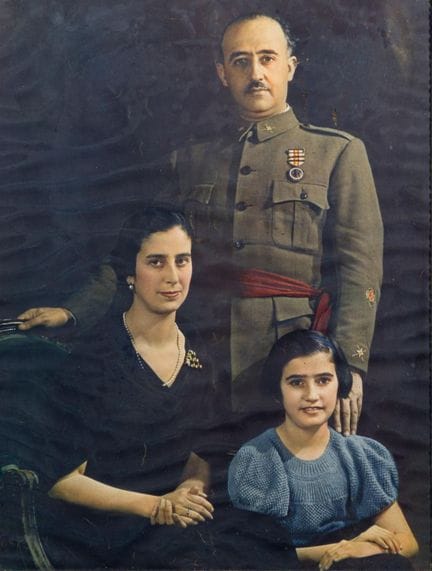 « Photographie en couleur de Francisco Franco, Car