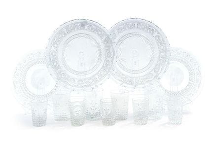 Ensemble en cristal portugais moulé comprenant : u
