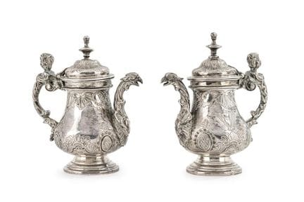 Paire de burettes liturgiques en argent espagnol p