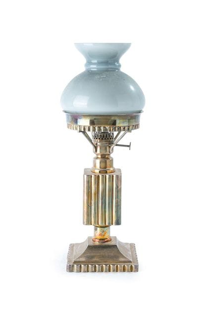 Chrome-plated steel table lamp with a fluted stem 