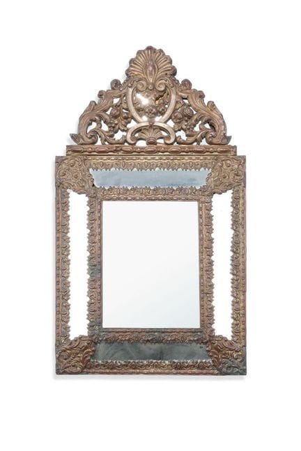 Mirror with a historicist-style frame in gilded me