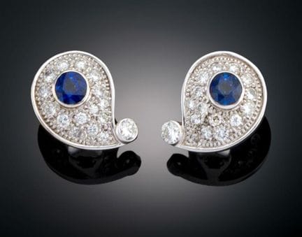 18K WHITE GOLD SAPPHIRE AND DIAMOND EARRINGS
Craft