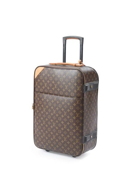 MALETA LOUIS VUITTON
Maleta con diseño Monogram en