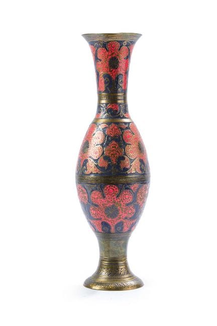 Orientalische Vase mit kugelförmigem Körper und ho