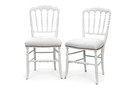 Set consisting of a pair of dance chairs with balu