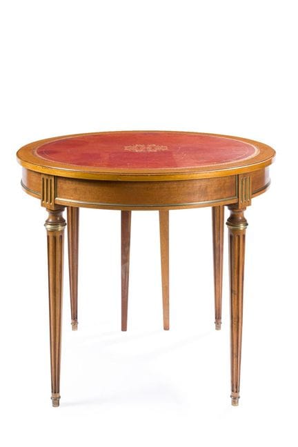 Mesa de juego de estilo Luis XVI en madera de robl