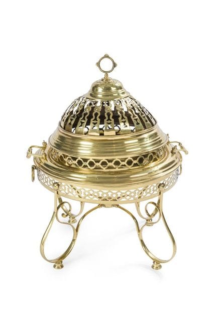 Gold-plated brass brazier 
With two handles and an