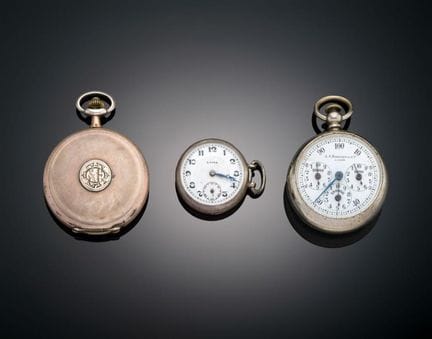 LOT OF POCKET WATCHES AND A POCKET CHRONOGRAPH
Set