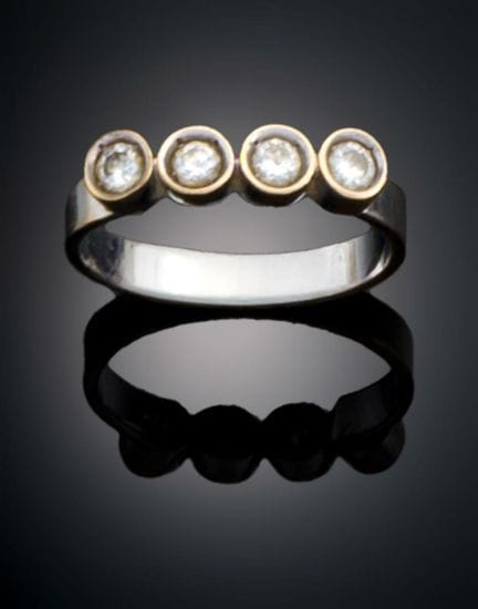 HALF-ETHIOPIAN WEDDING RING WITH DIAMONDS
Crafted 