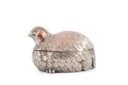 Vogel aus Silberfarbenem Metall 
Höhe: 10 cm
