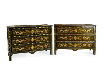 Pair of Dutch-style chests of drawers, 20th centur