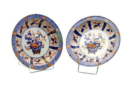 Pair of porcelain deep dishes with Imari-style dec