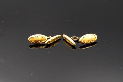 Par de botones de manga de oro amarillo de 18 quil