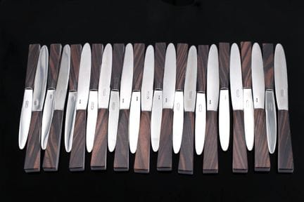 Set of 12 large knives and 12 small knives with ro
